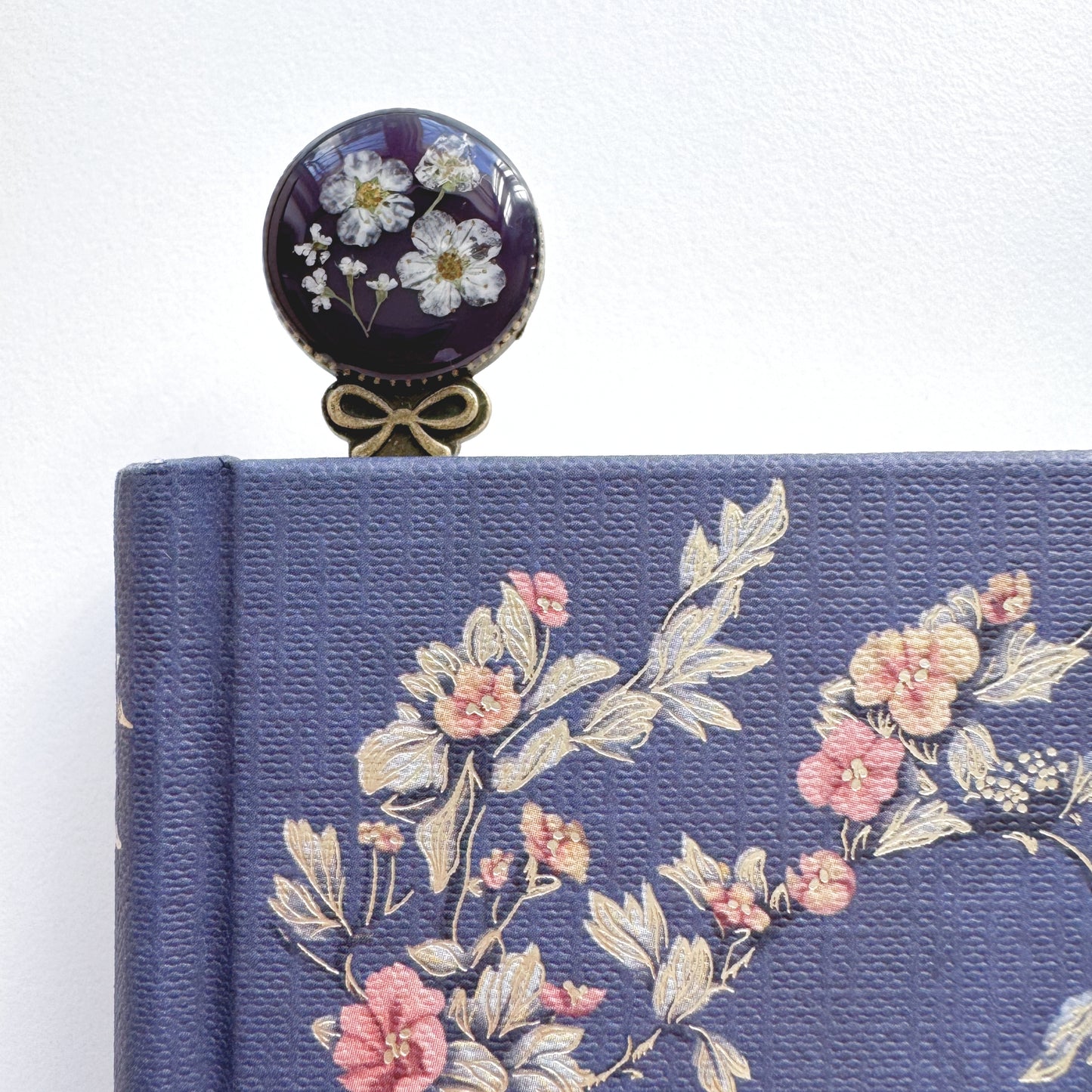 Catherine Pressed Flower Bookmark | Bronze
