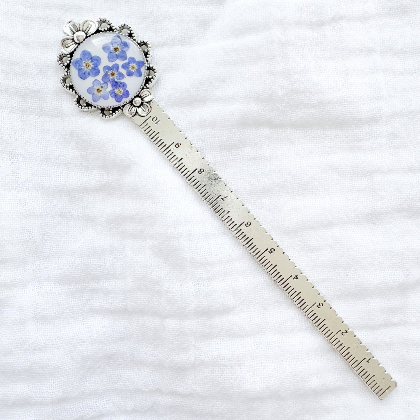 Céleste Forget-Me-Not Pressed Flower Bookmark | Silver