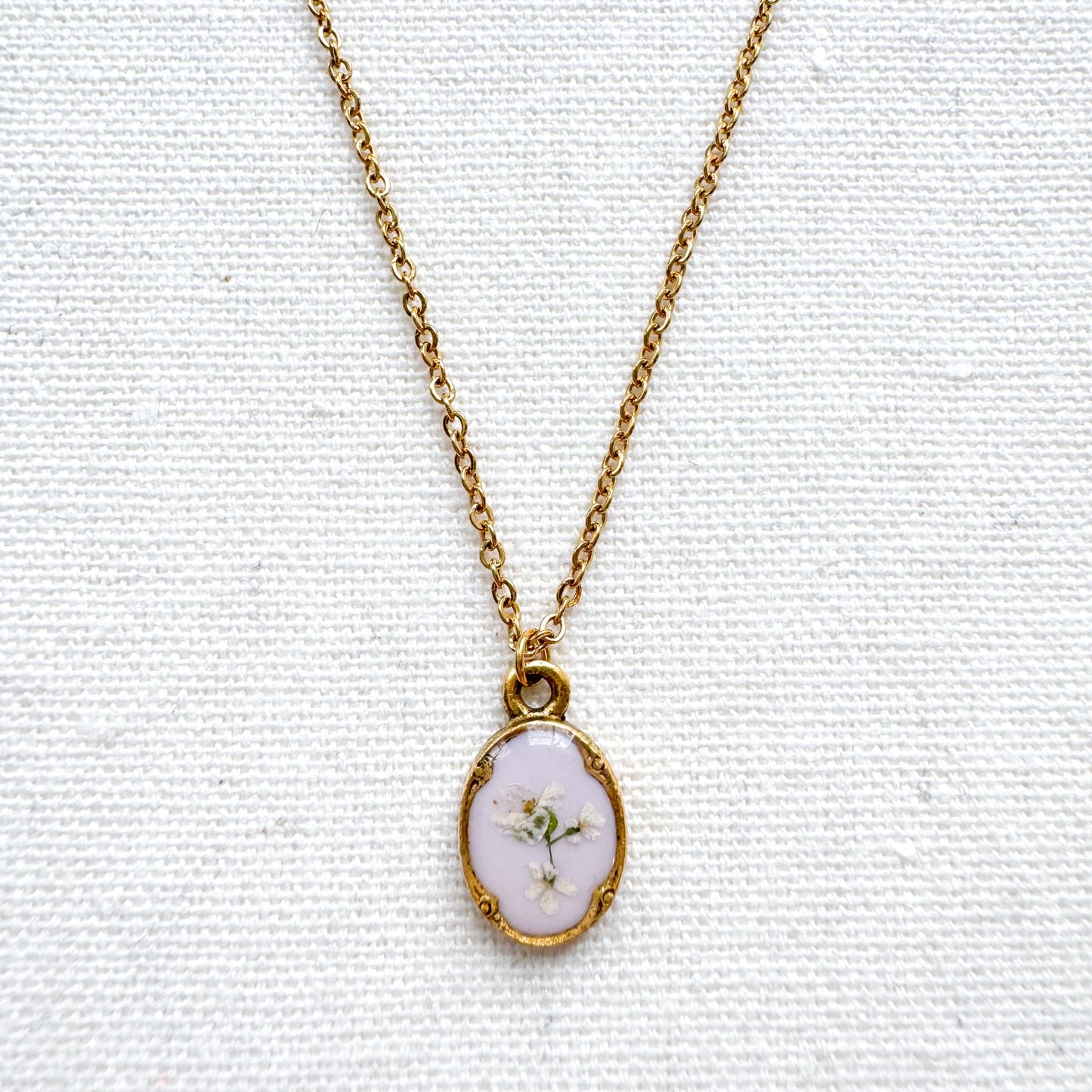 Chelsea Pressed Flower Necklace | Gold
