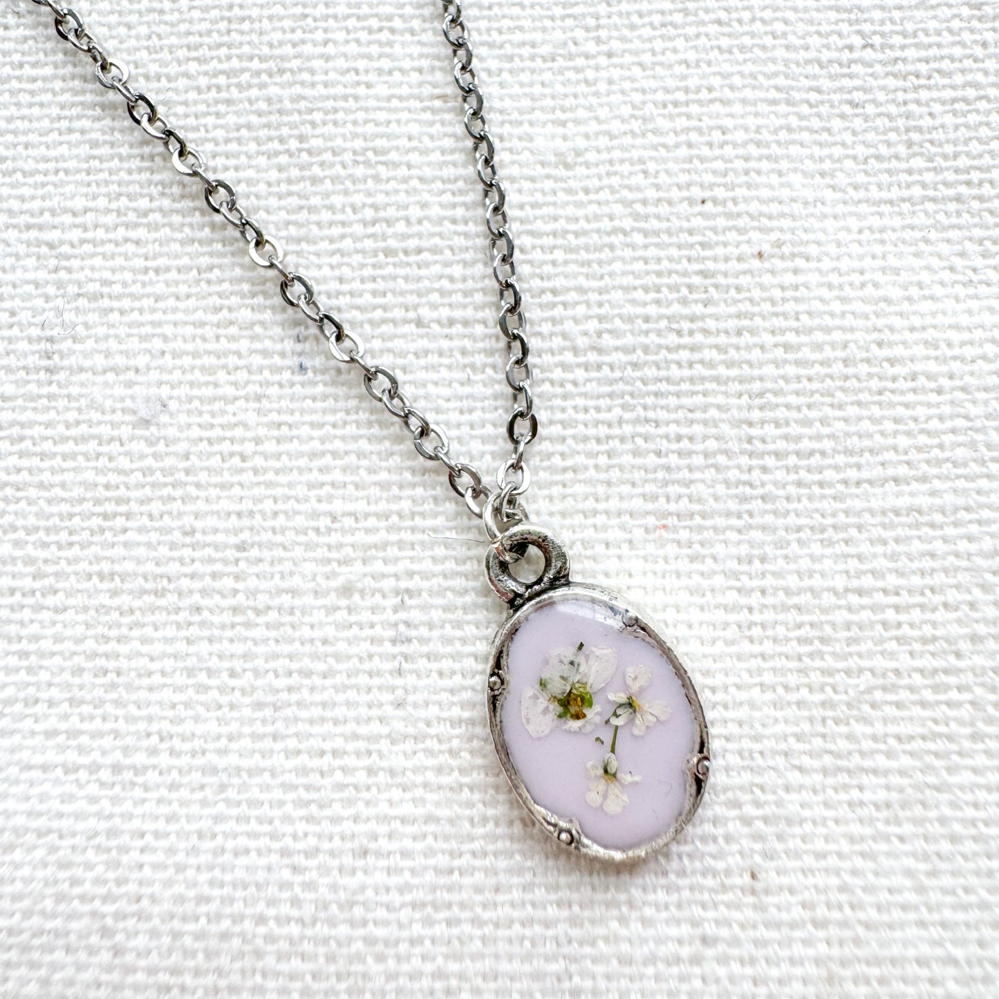 Chelsea Pressed Flower Necklace | Silver
