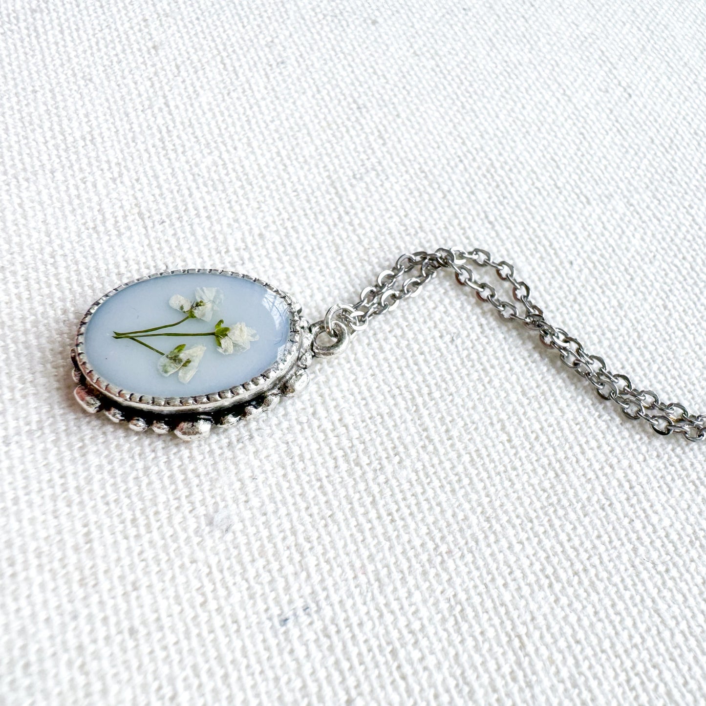 Dorothy Ornate Pressed Flower Necklace | Silver