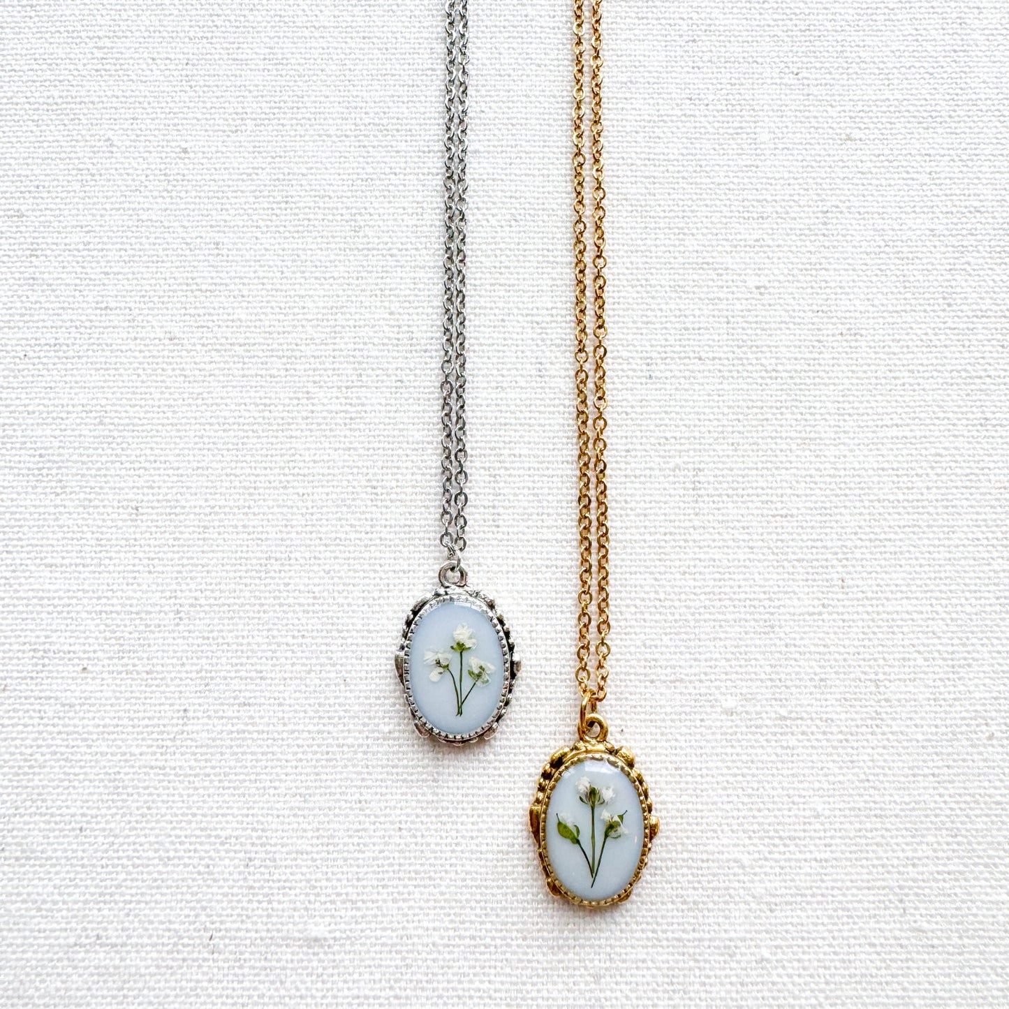 Dorothy Ornate Pressed Flower Necklace | Silver