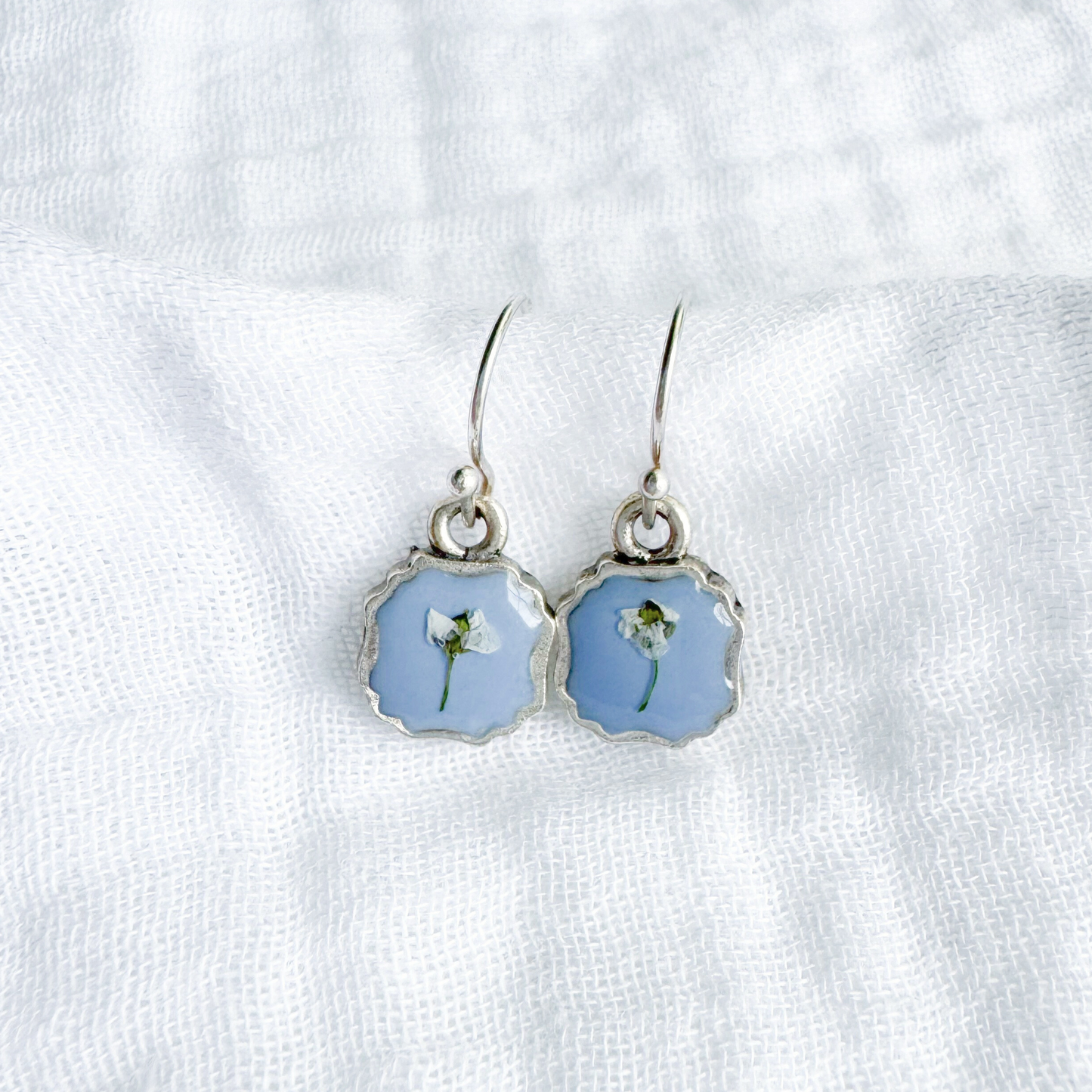 Geneviève Pressed Flower Drop Earrings | Silver