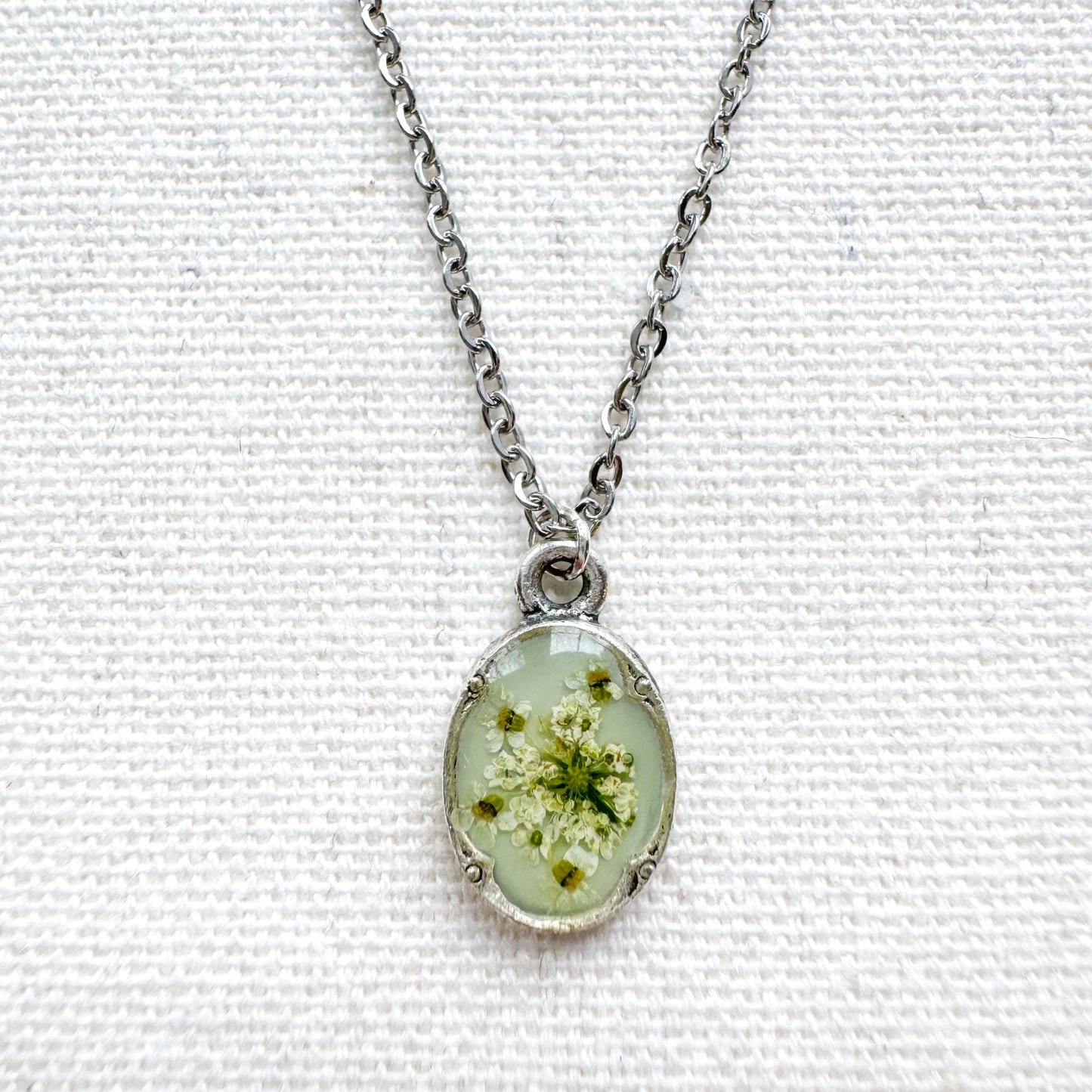 Heidi Pressed Flower Necklace | Silver