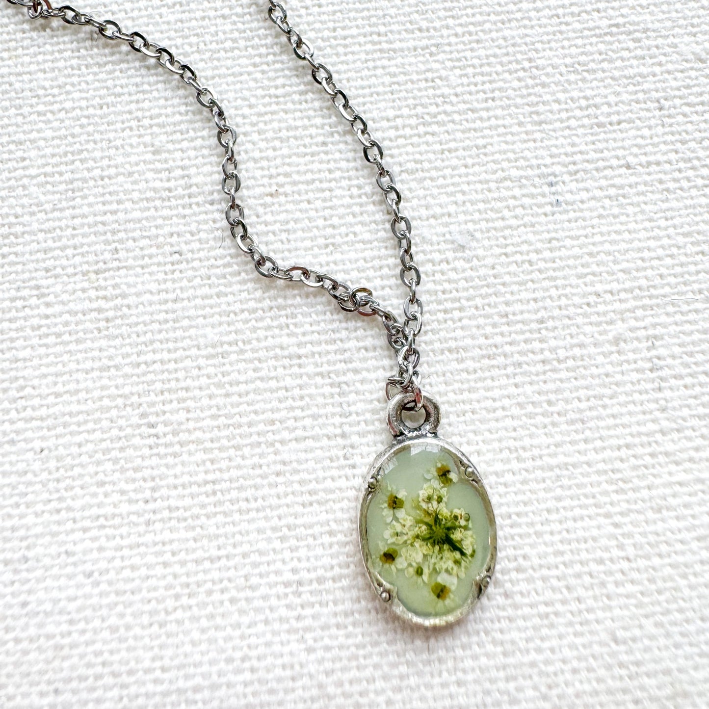 Heidi Pressed Flower Necklace | Silver