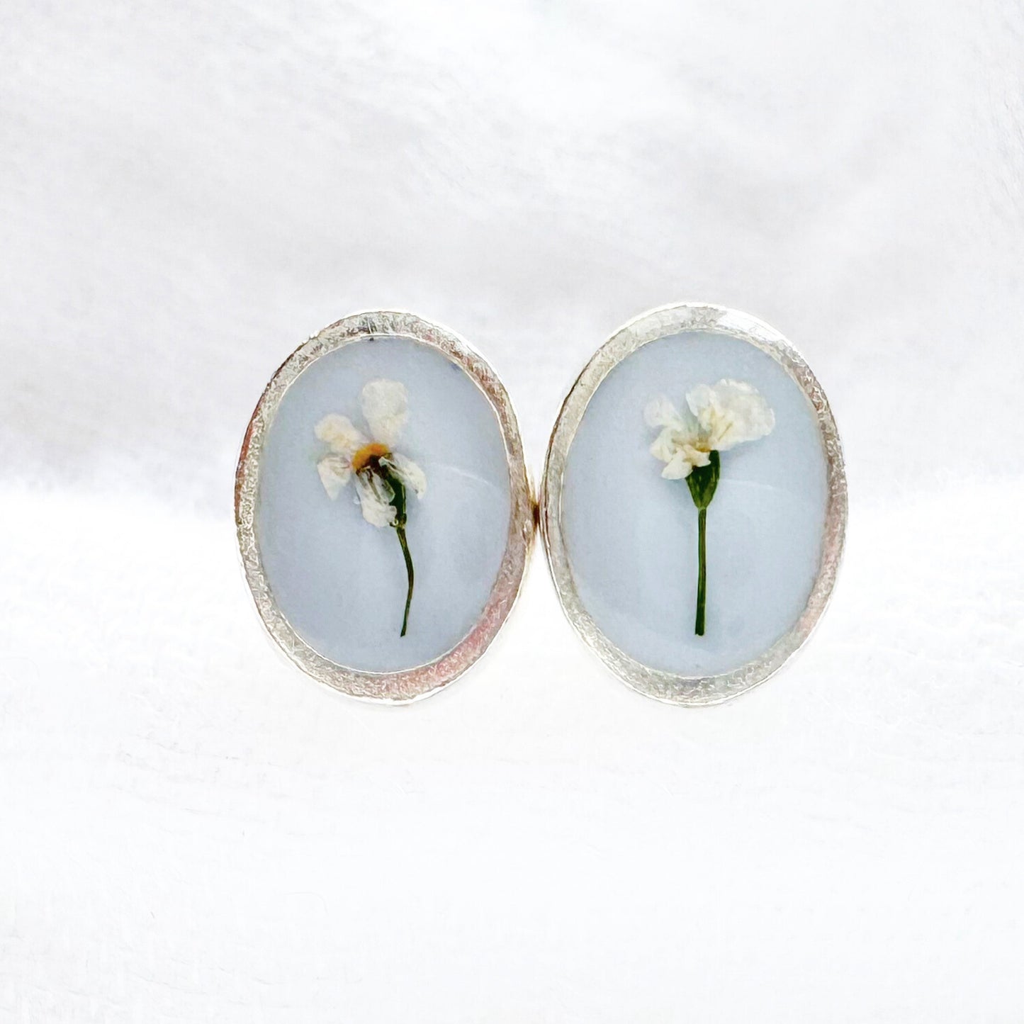 Laurence Pressed Flower Oval Earrings | Silver