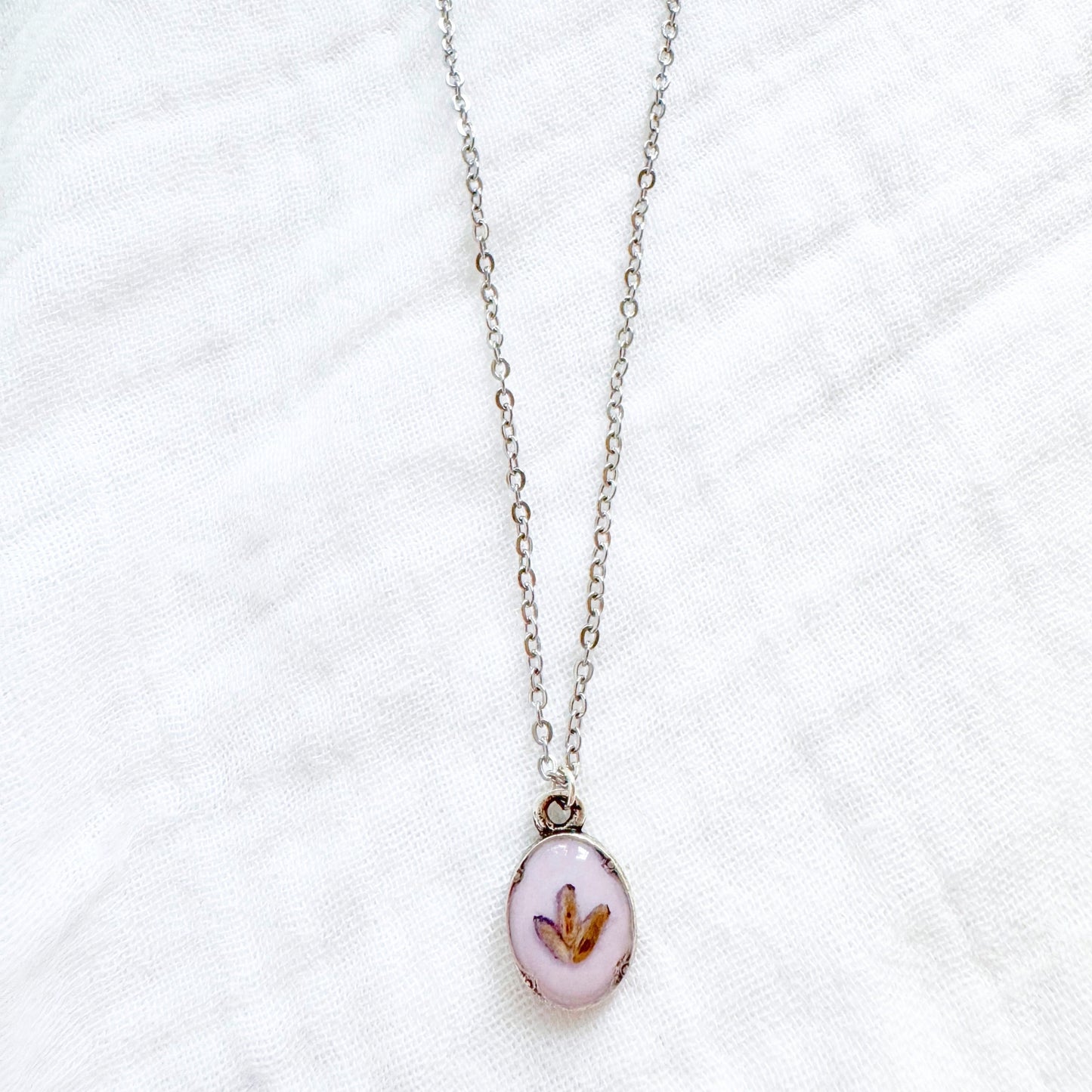 Lavender Trio Mini Ornate Pressed Flower Necklace | Silver