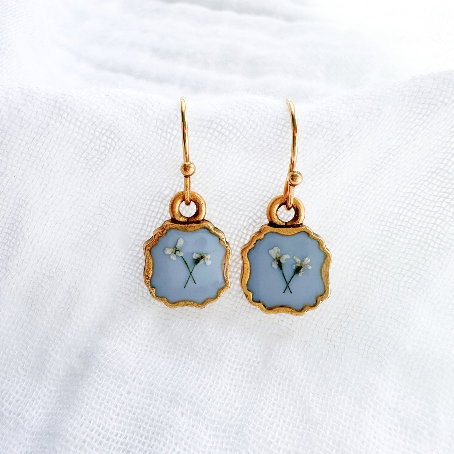 Olivia Pressed Flower Drop Earrings | Gold