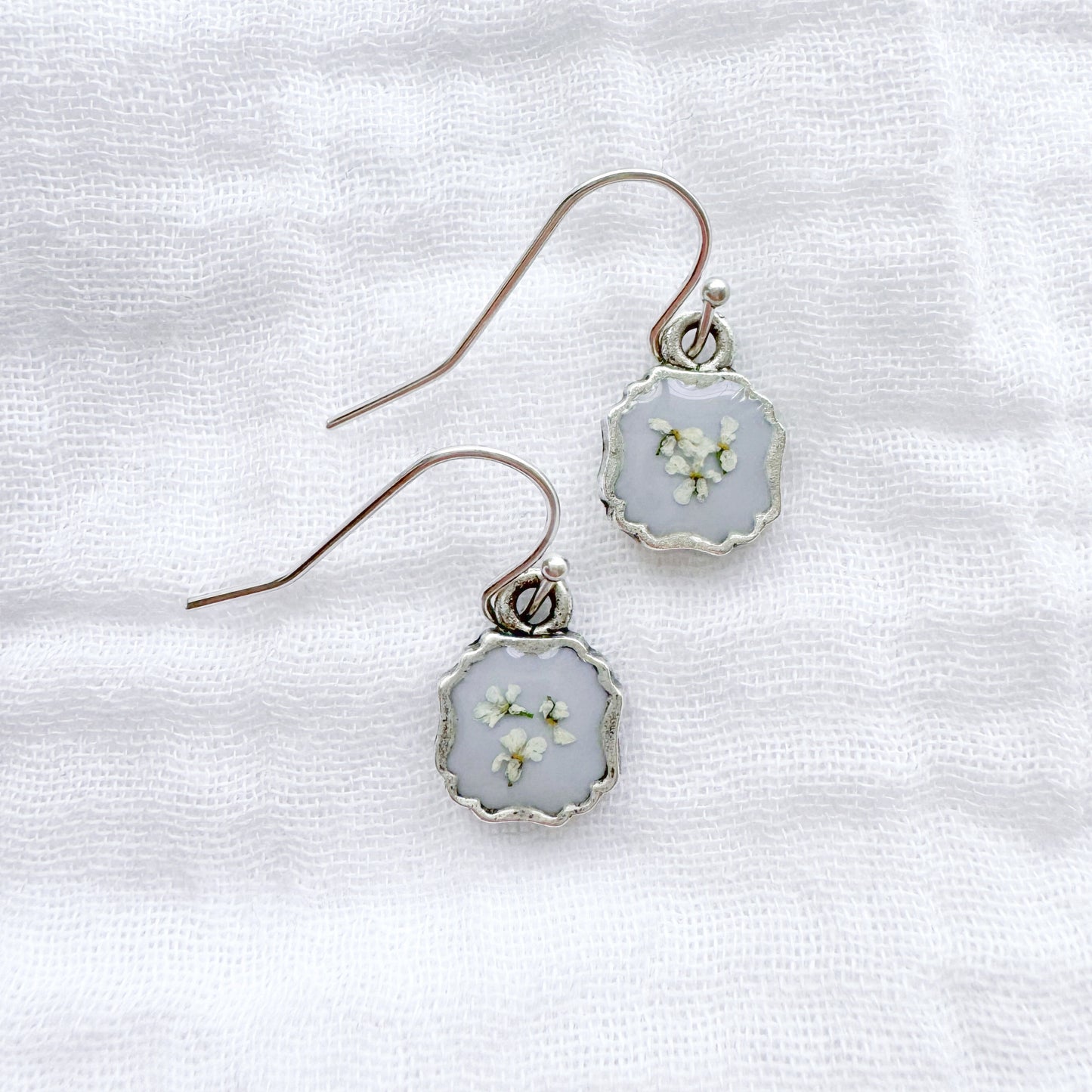 Raechelle Pressed Flower Drop Earrings | Silver