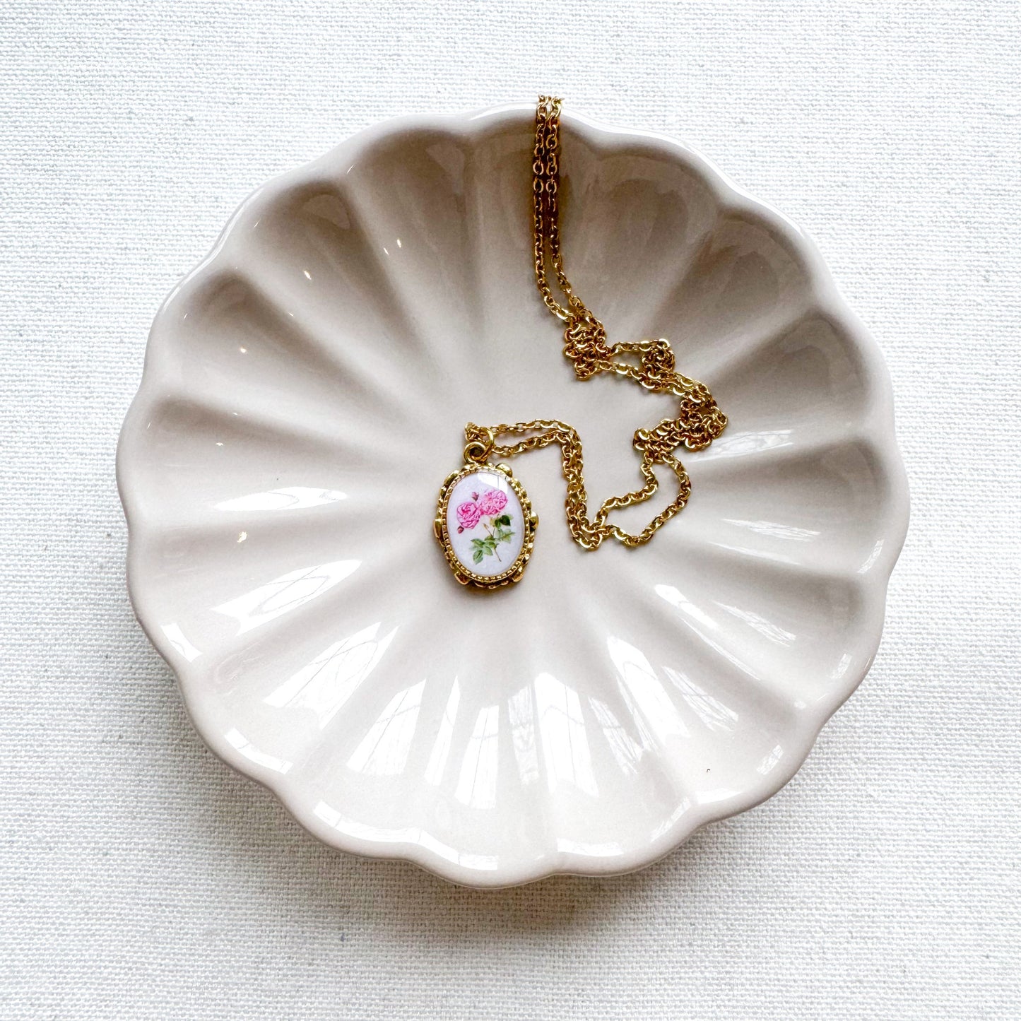 Rose Botanical Illustration Pendant Necklace | Gold