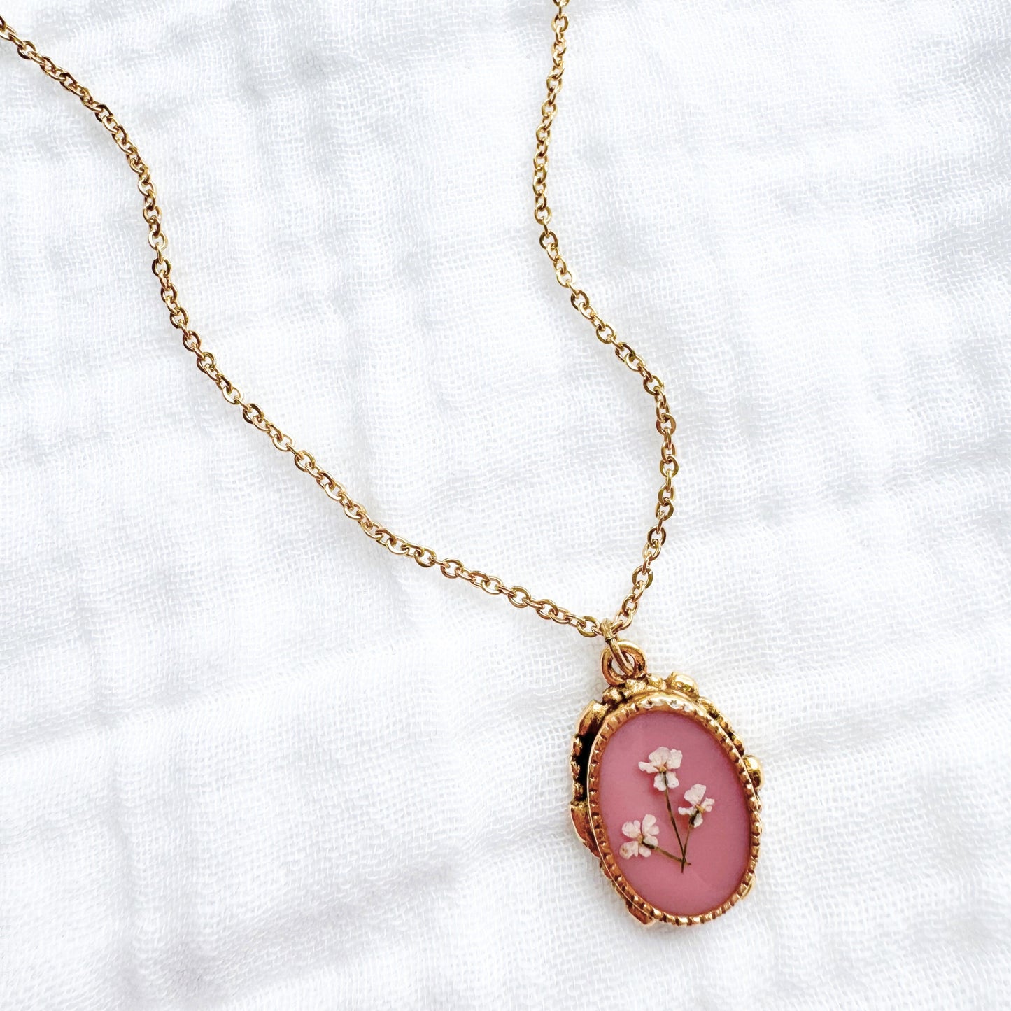 Rosie Pressed Flower Necklace | Gold