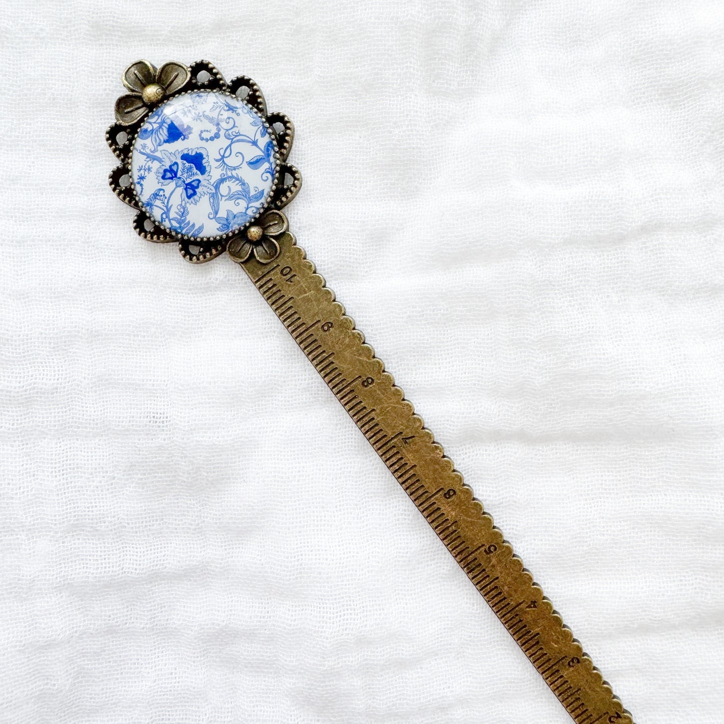 Toile de vigne Bookmark | Bronze