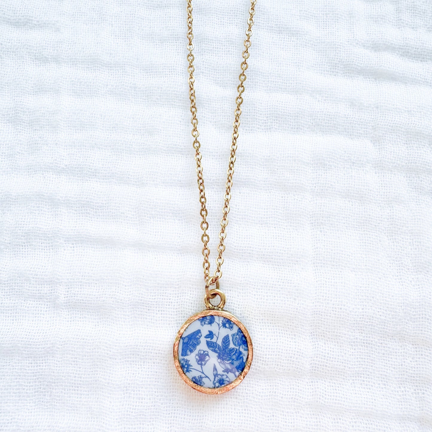 Toile de papillon Coin Necklace | Gold