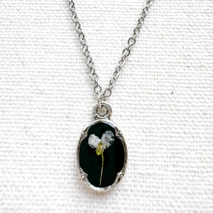 Victoria Mini Ornate Pressed Flower Necklace | Silver