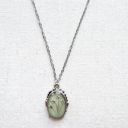 Beatrix Pressed Flower Necklace | Silver