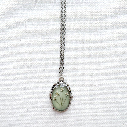 Beatrix Pressed Flower Necklace | Silver