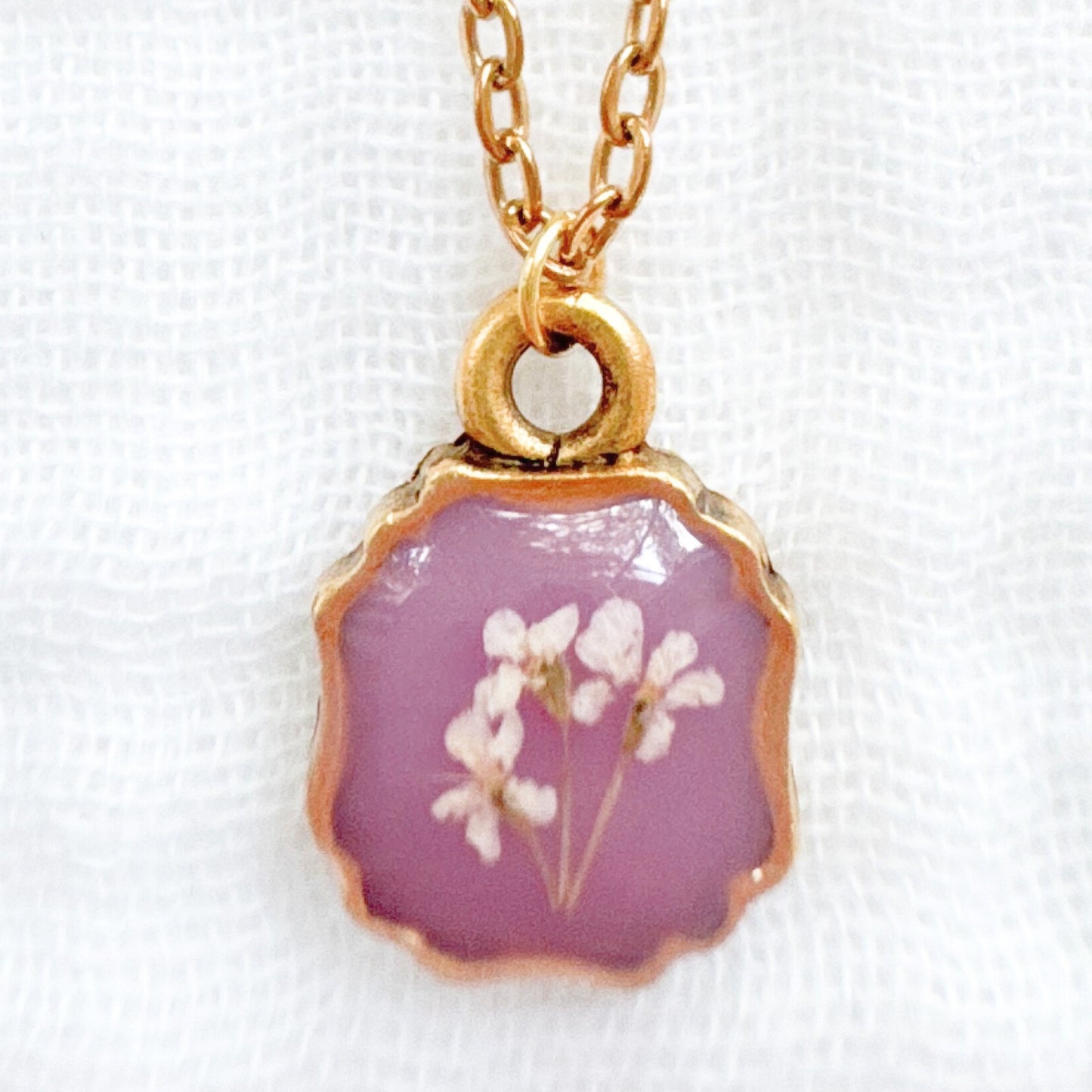 Adeline Mini Frame Pressed Flower Necklace | Gold