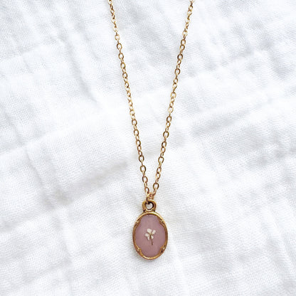 Anna Mini Ornate Pressed Flower Necklace | Gold