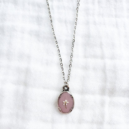 Anna Mini Ornate Pressed Flower Necklace | Silver