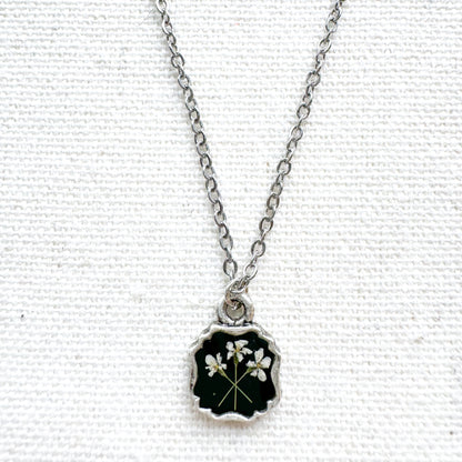 Anne Pressed Flower Necklace | Silver