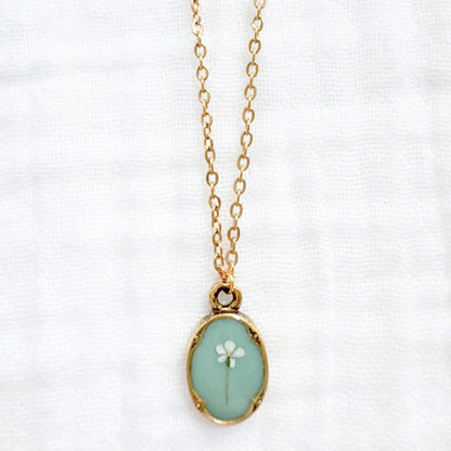 Anne Mini Ornate Pressed Flower Necklace | Gold