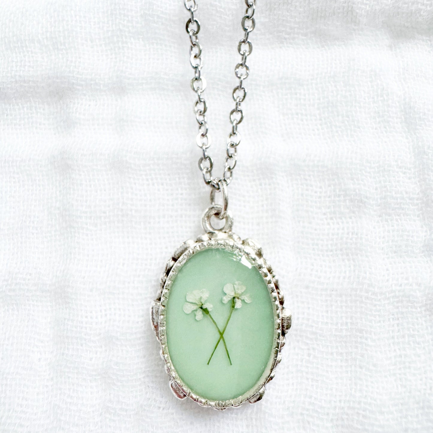 *Custom* Best Friends Ornate Pressed Flower Necklace | Silver