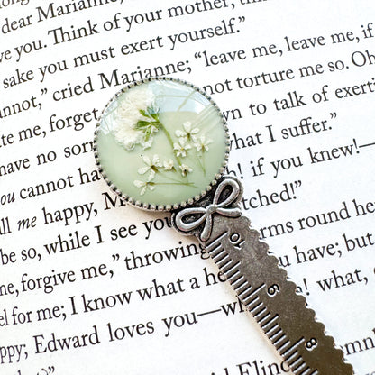 Beatrix Pressed Flower Bookmark | Silver