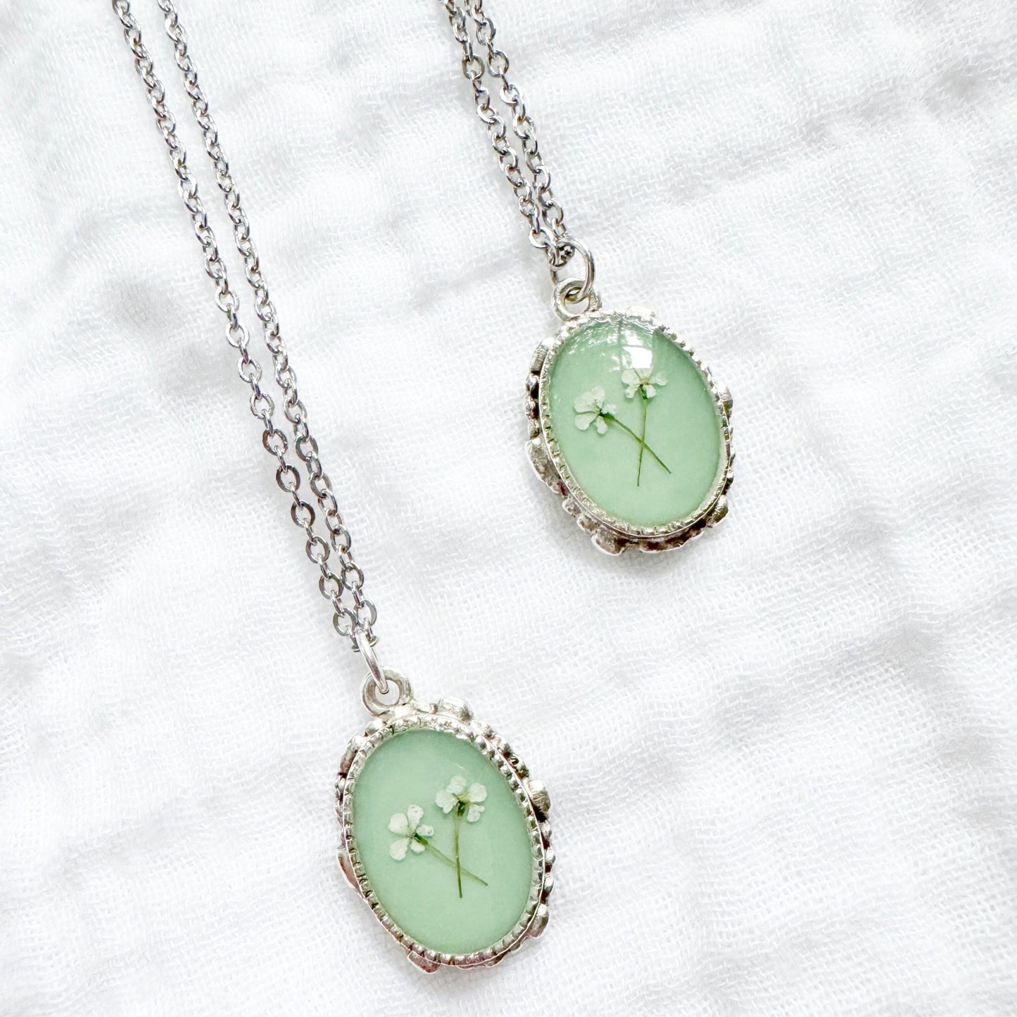 *Custom* Best Friends Ornate Pressed Flower Necklace | Silver