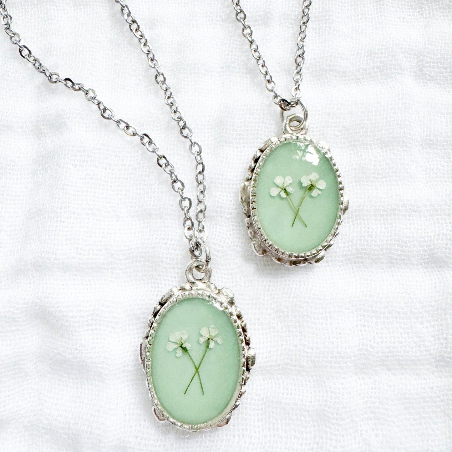 *Custom* Best Friends Ornate Pressed Flower Necklace | Silver