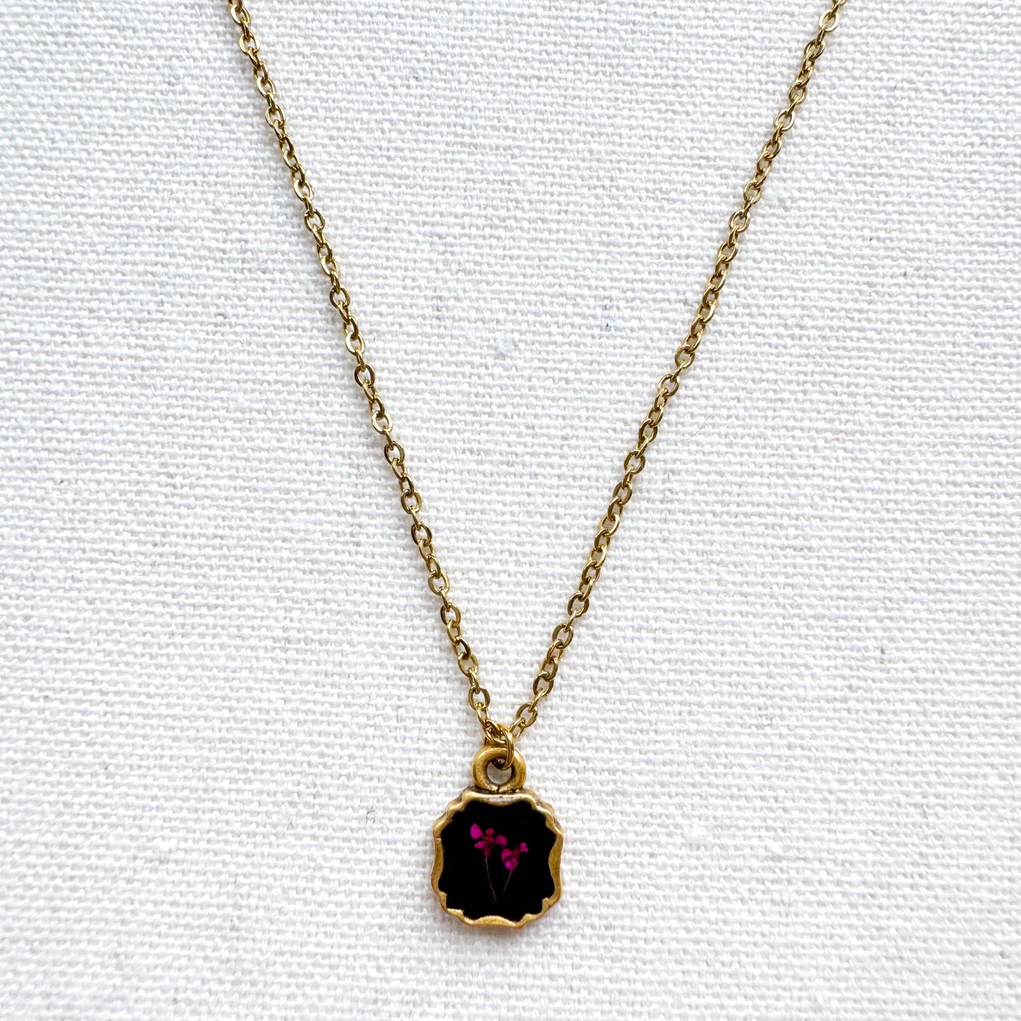 Bridgette Pressed Flower Necklace | Gold