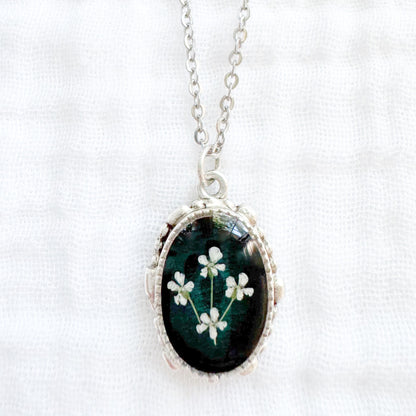 Bronwyn Ornate Pressed Flower Necklace | Silver