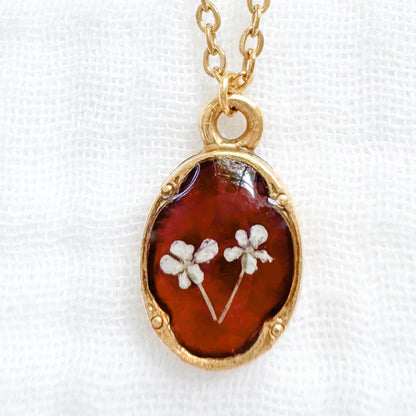 Amber Mini Ornate Pressed Flower Necklace | Reddish-brown, Gold