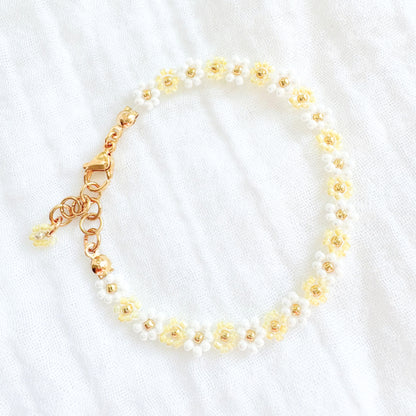 Buttercups and Daisies Bracelet | Gold