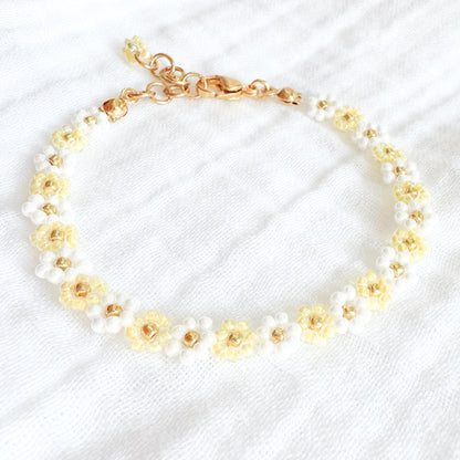 Buttercups and Daisies Bracelet | Gold