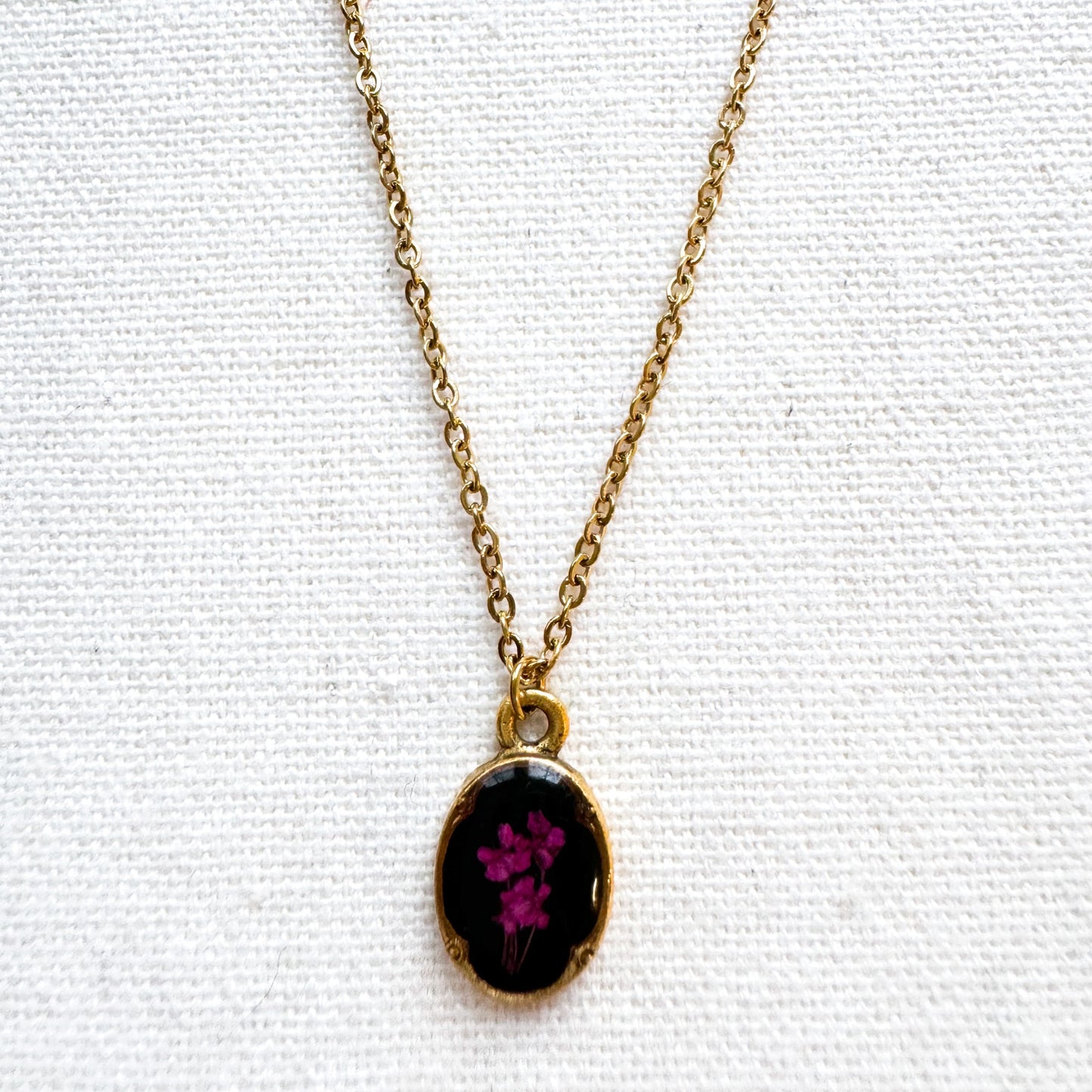 Charlotte Pressed Flower Necklace | Gold