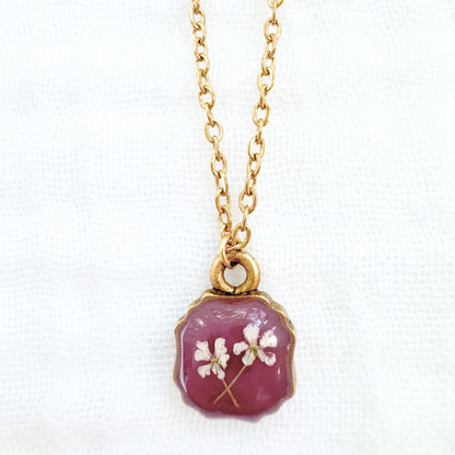 Charlotte Mini Frame Pressed Flower Necklace | Gold