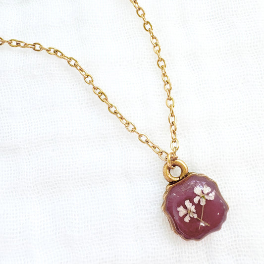 Charlotte Mini Frame Pressed Flower Necklace | Gold