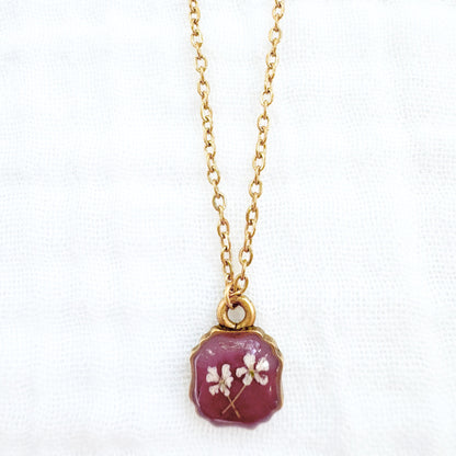 Charlotte Mini Frame Pressed Flower Necklace | Gold