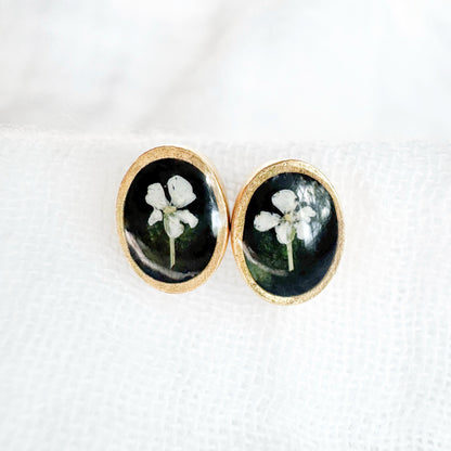Ivy Pressed Flower Oval Earrings | Gold