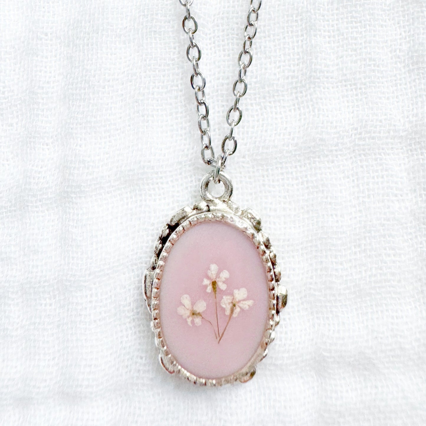 Christine Ornate Pressed Flower Necklace | Silver