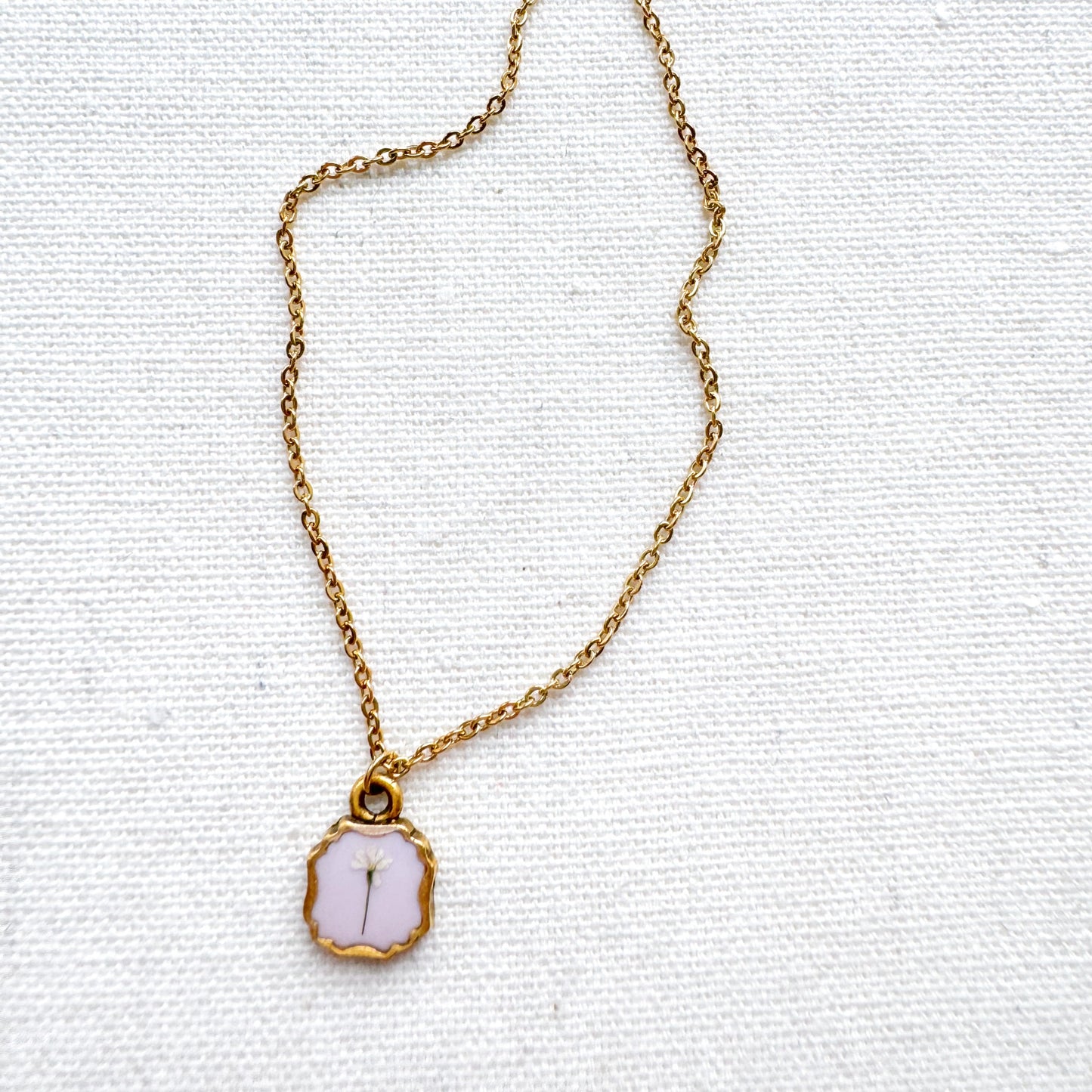 Clara Pressed Flower Necklace | Gold