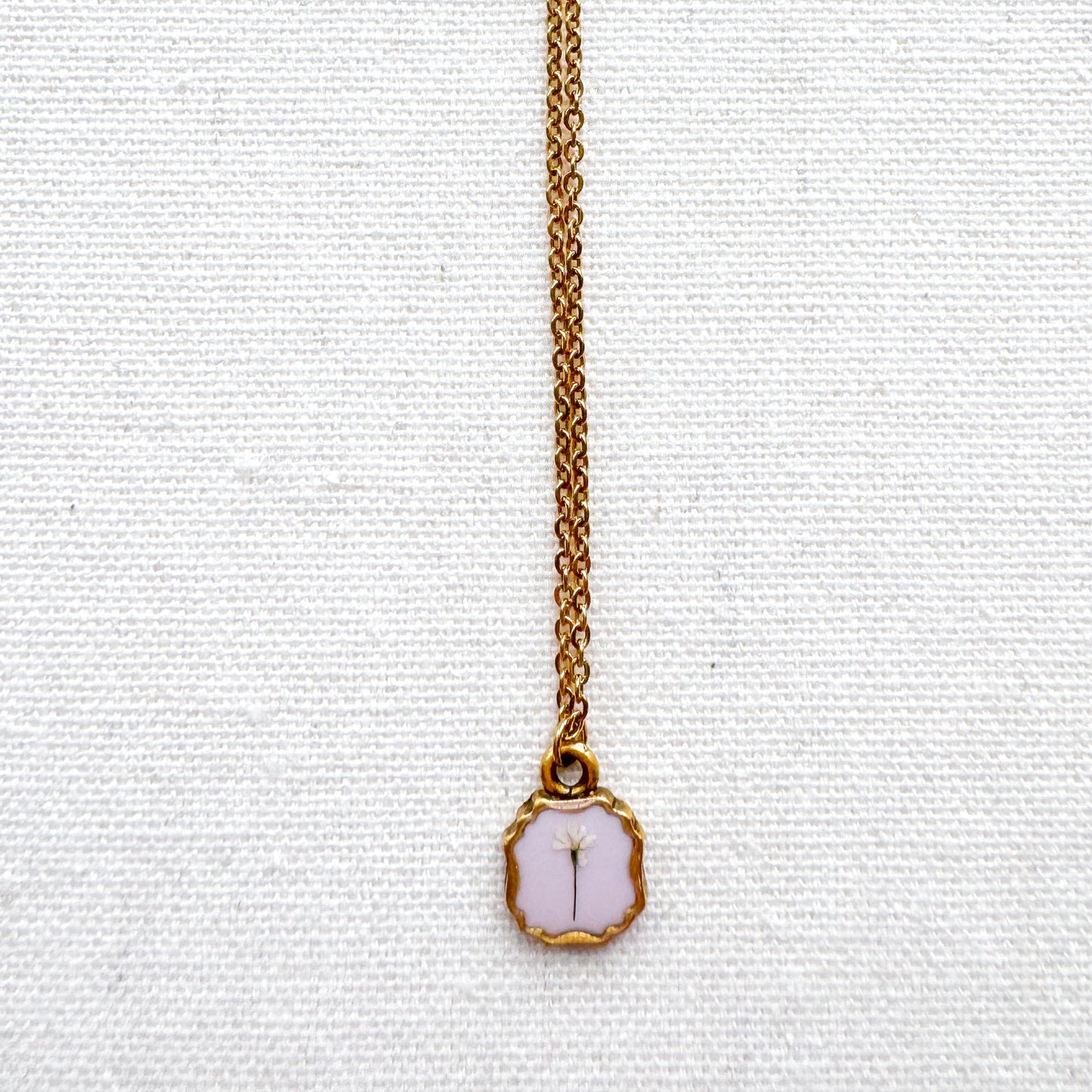Clara Pressed Flower Necklace | Gold