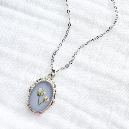 Colette Ornate Pressed Flower Necklace | Silver