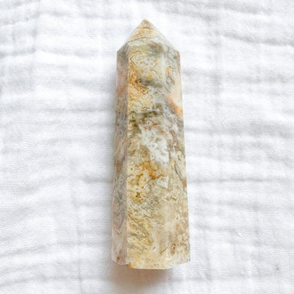 Crazy Lace Agate | Tower
