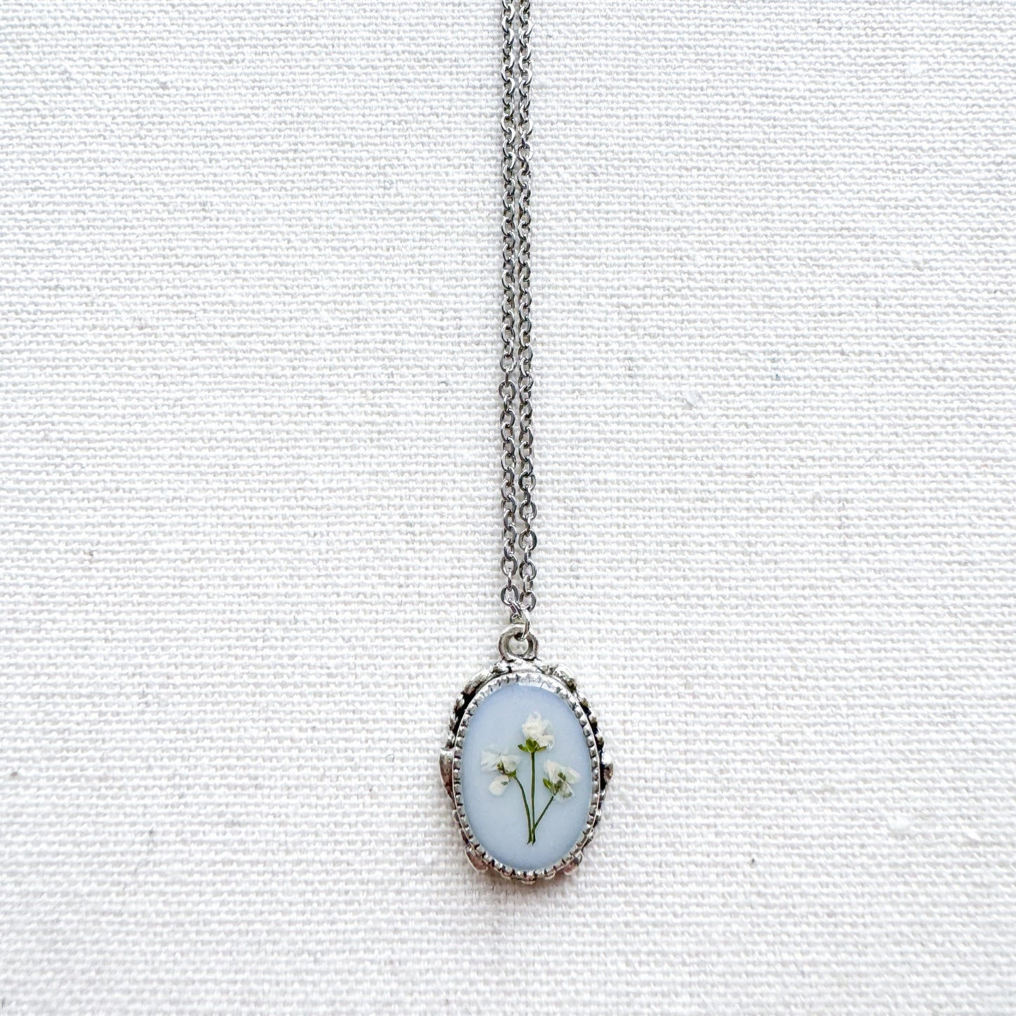 Dorothy Ornate Pressed Flower Necklace | Silver