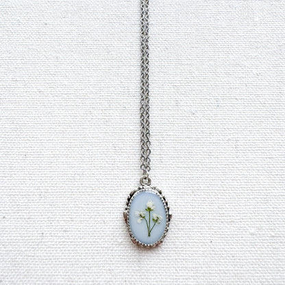 Dorothy Ornate Pressed Flower Necklace | Silver