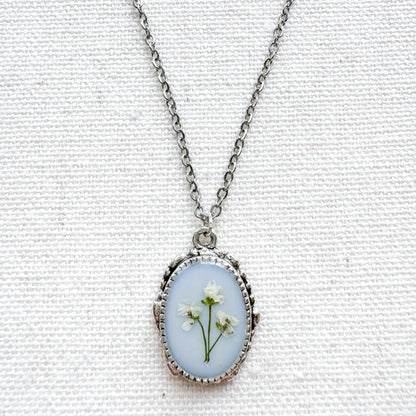 Dorothy Ornate Pressed Flower Necklace | Silver