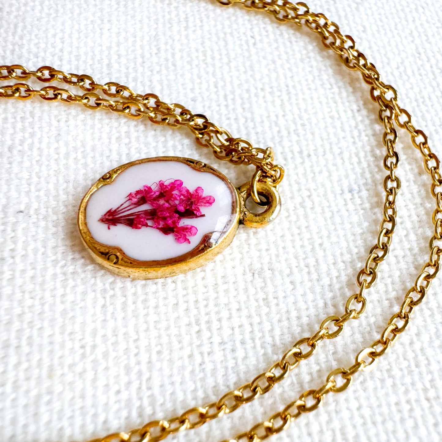 Emma Pressed Flower Necklace | Gold