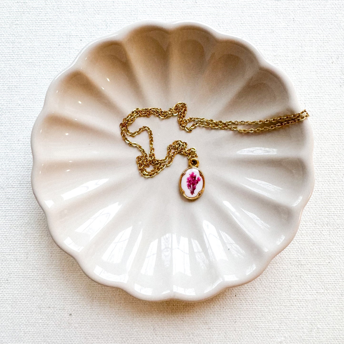 Emma Pressed Flower Necklace | Gold