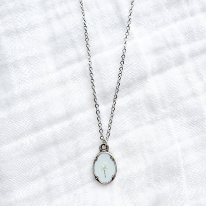 Erica Mini Ornate Pressed Flower Necklace | Silver